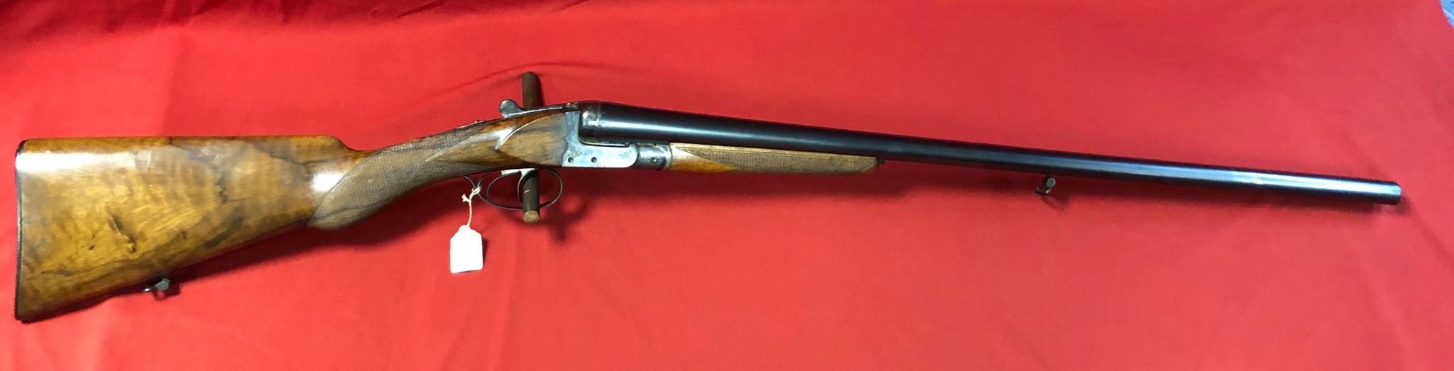 Hélicor fabrication Stéphanoise , Calibre 16/67 , double queu de détente, état correct 

Prix : 600€